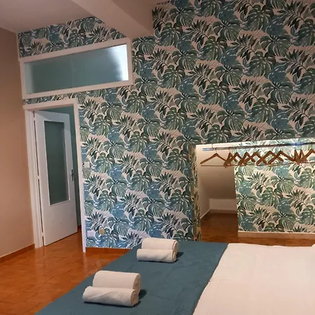 Apartment Fronte Mare Barcellona-Pozzo di Gotto